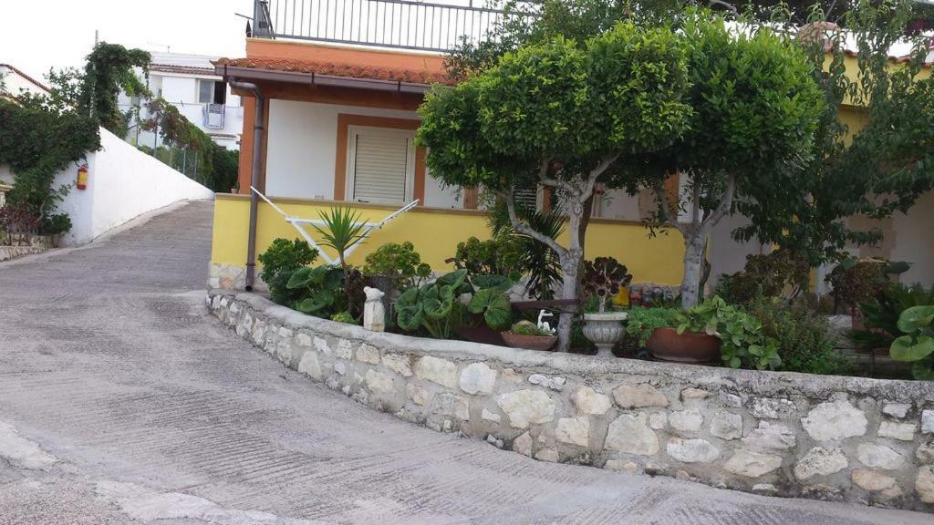 Villa Natura Sea View Vieste Eksteriør billede